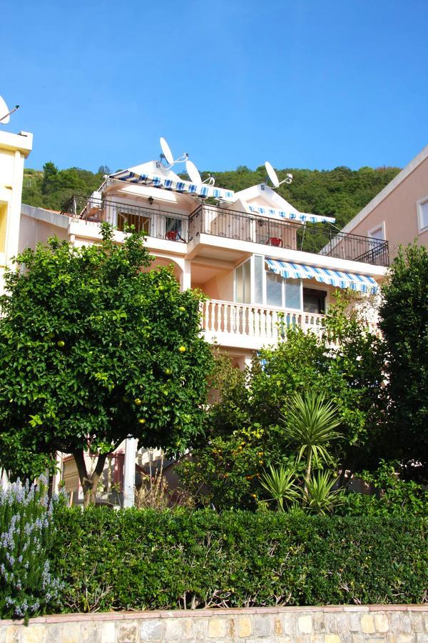 Mm Kovacevic Apartments Petrovac エクステリア 写真