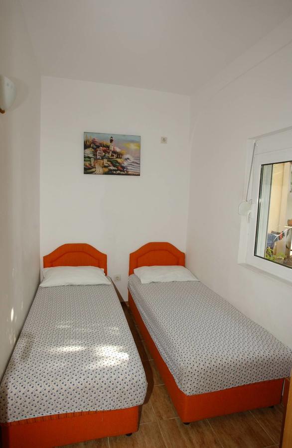 Mm Kovacevic Apartments Petrovac エクステリア 写真